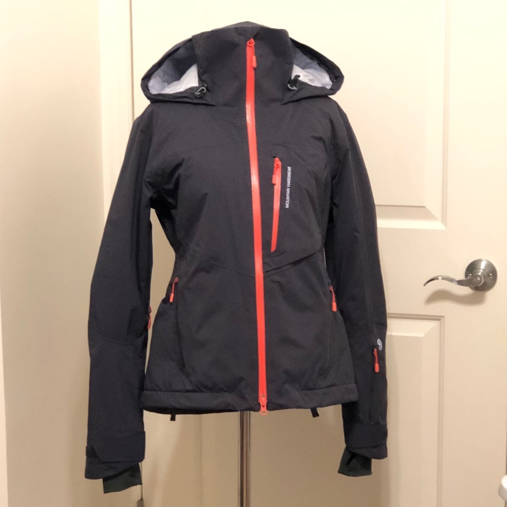 Mountain Hardwear Women's Jacket - Black with Red Accents